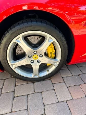 2011 Ferrari California - Image 16 of 21