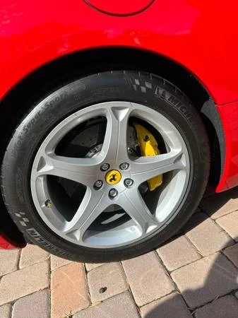2011 Ferrari California - Image 14 of 21