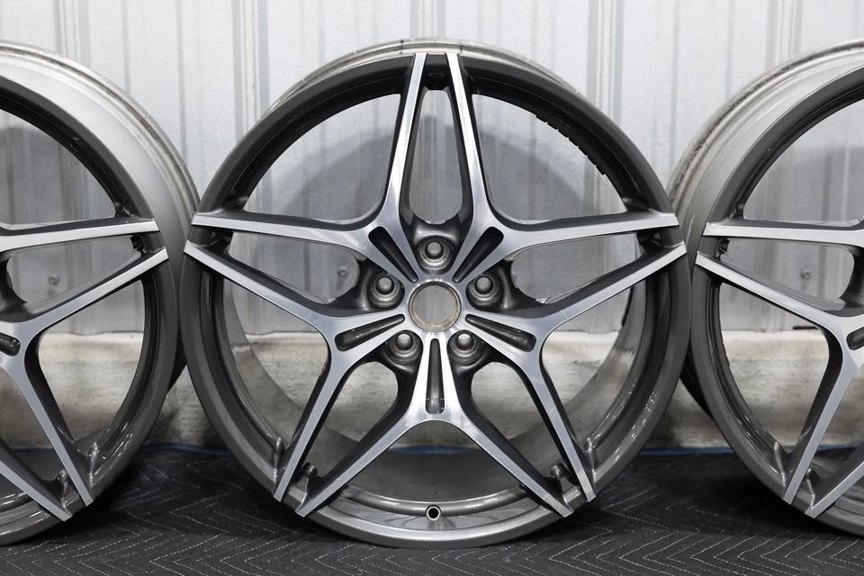 2016 Parts & Memorabilia Other Wheels - Image 4 of 9