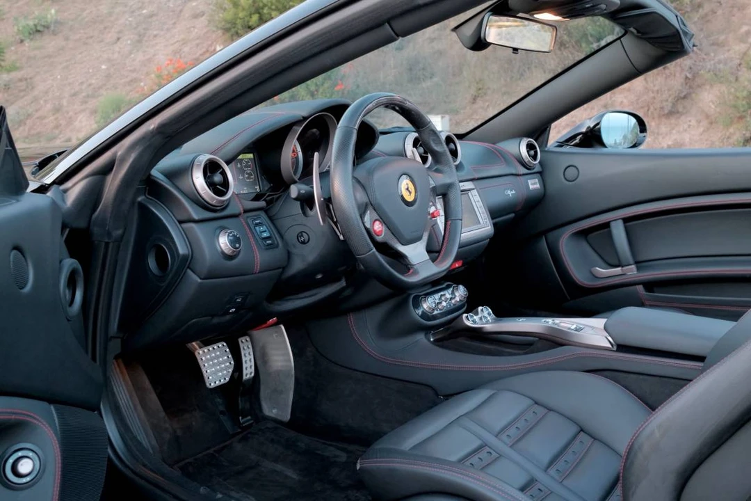 2010 Ferrari California - Image 9 of 22