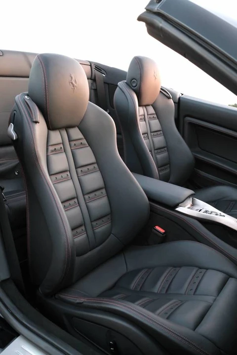 2010 Ferrari California - Image 13 of 22