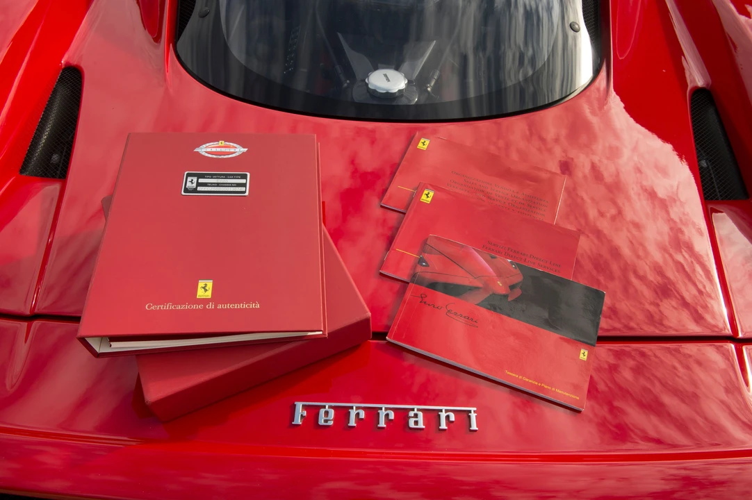 2004 Ferrari Enzo - Image 2 of 31
