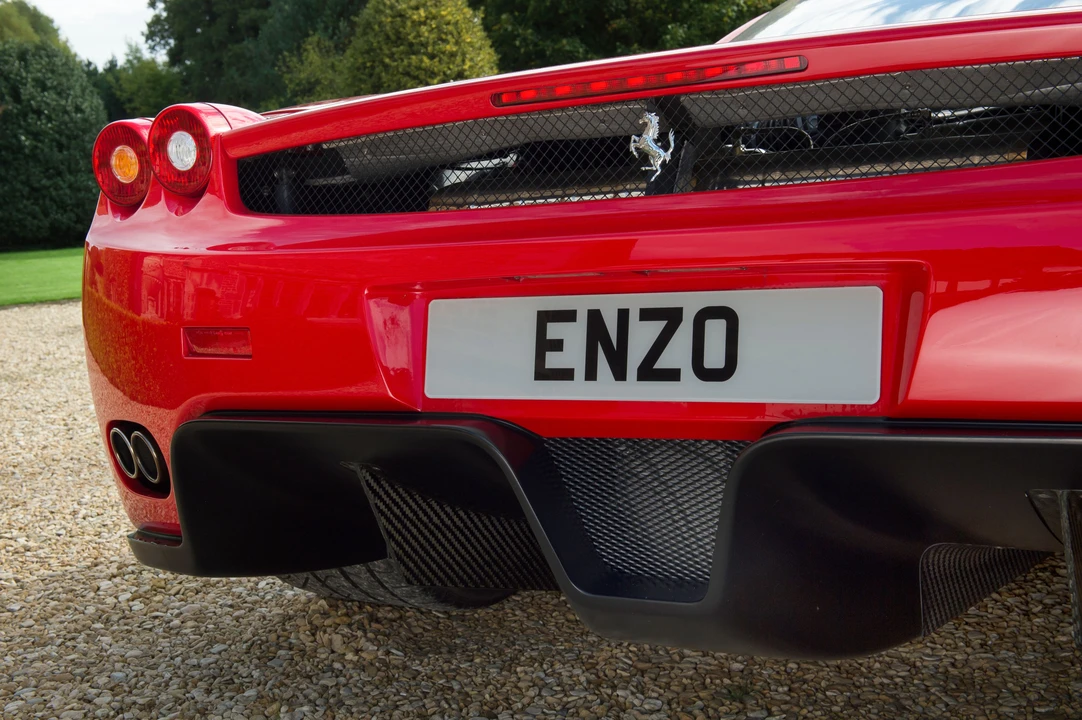 2004 Ferrari Enzo - Image 30 of 31