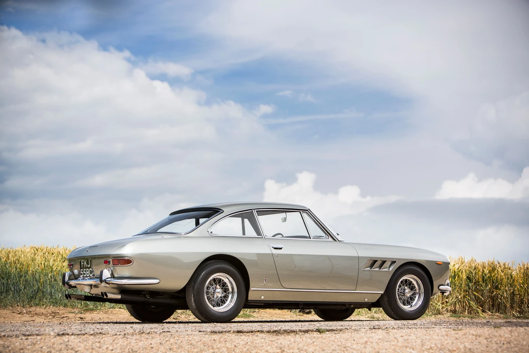 1965 Ferrari 330 GT 2+2 - Image 24 of 29