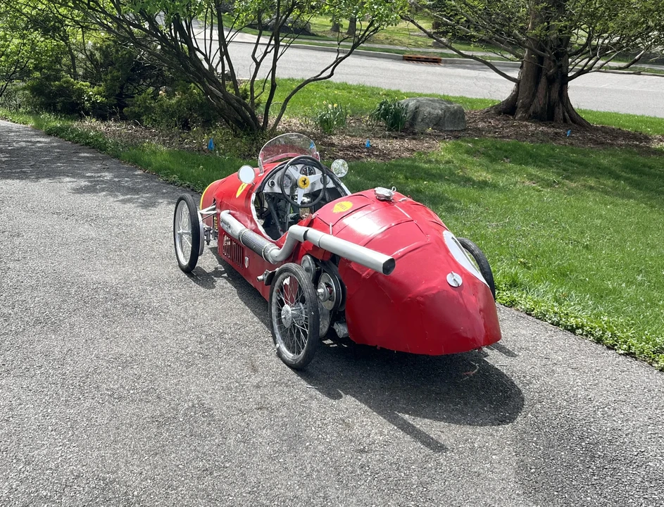 Ferrari Replica - Image 2 of 17