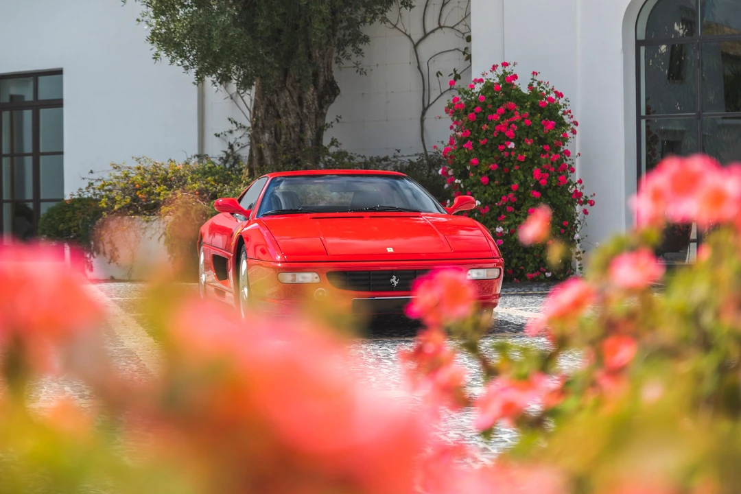 Ferrari F355 Berlinetta - Image 2 of 9