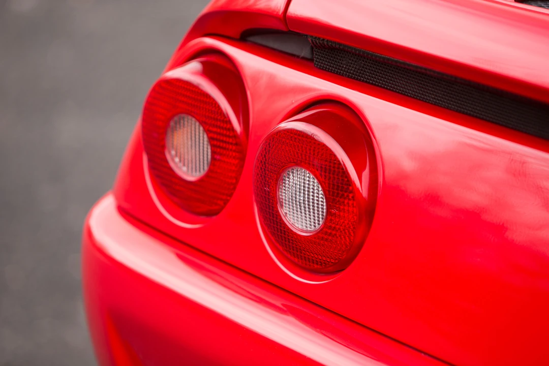 Ferrari F355 Spider - Image 18 of 23