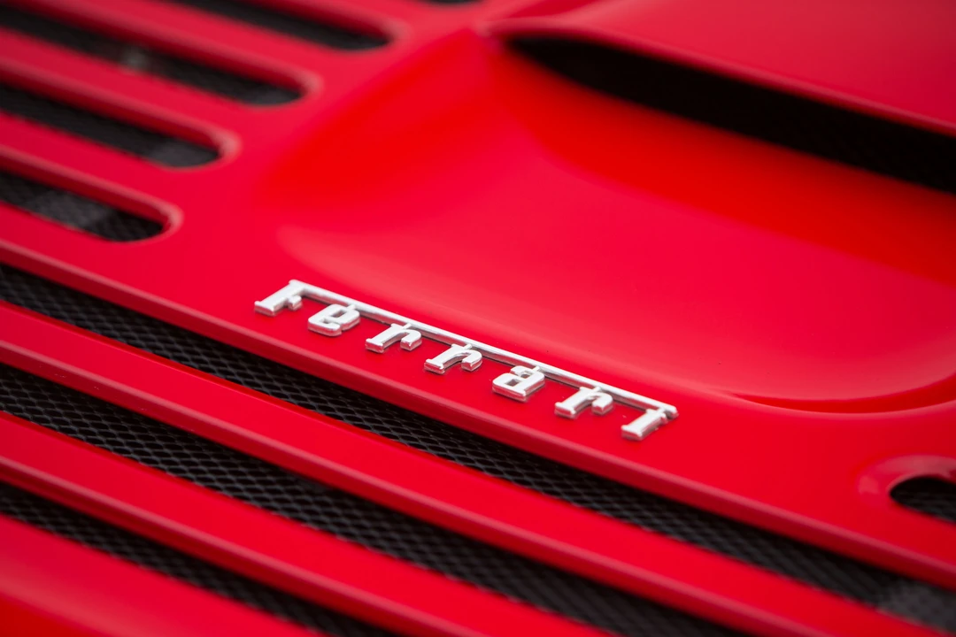Ferrari F355 Spider - Image 17 of 23