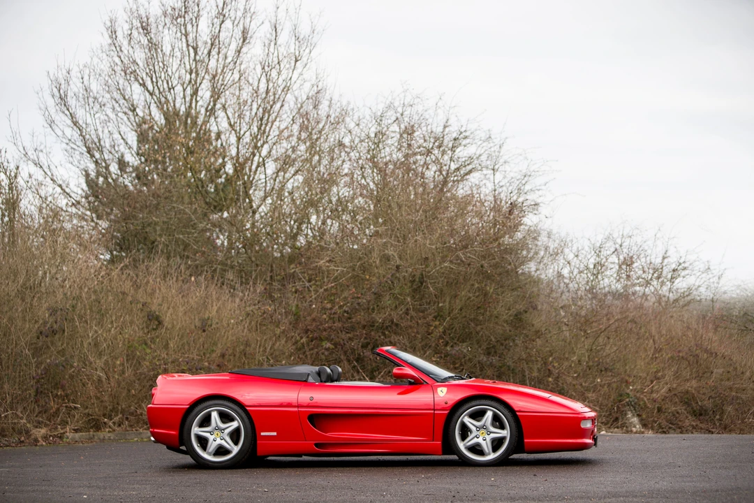 Ferrari F355 Spider - Image 3 of 23