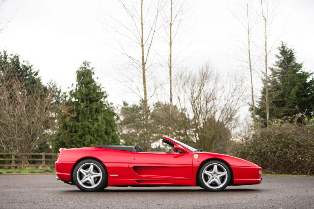 Ferrari F355 Spider - Image 4 of 23