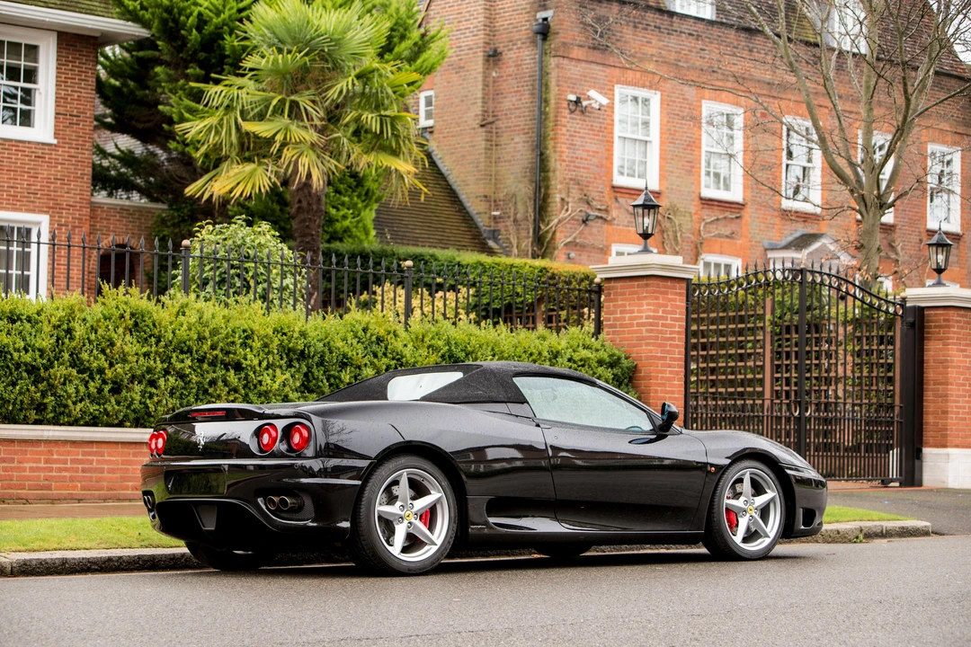 Ferrari 360 Spider - Image 3 of 26
