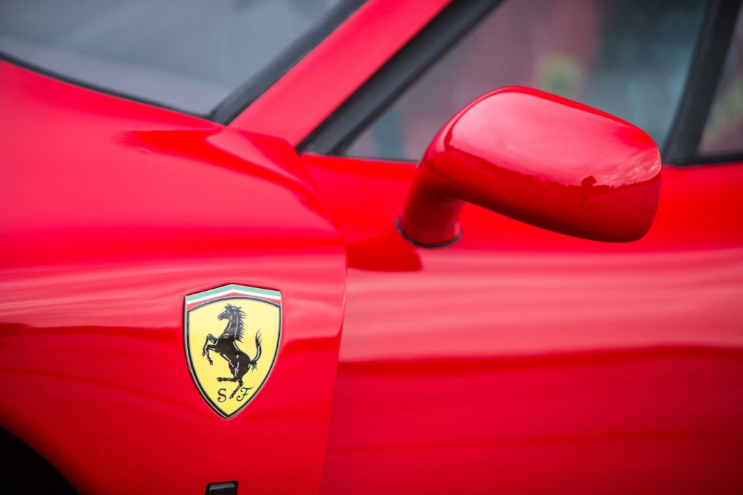 Ferrari F40 - Image 19 of 31