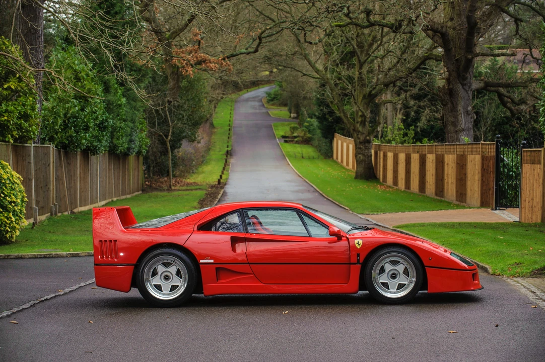 Ferrari F40 - Image 5 of 29