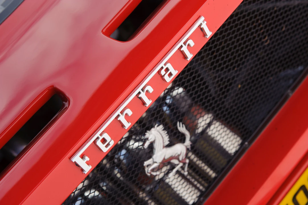 Ferrari F40 - Image 25 of 29