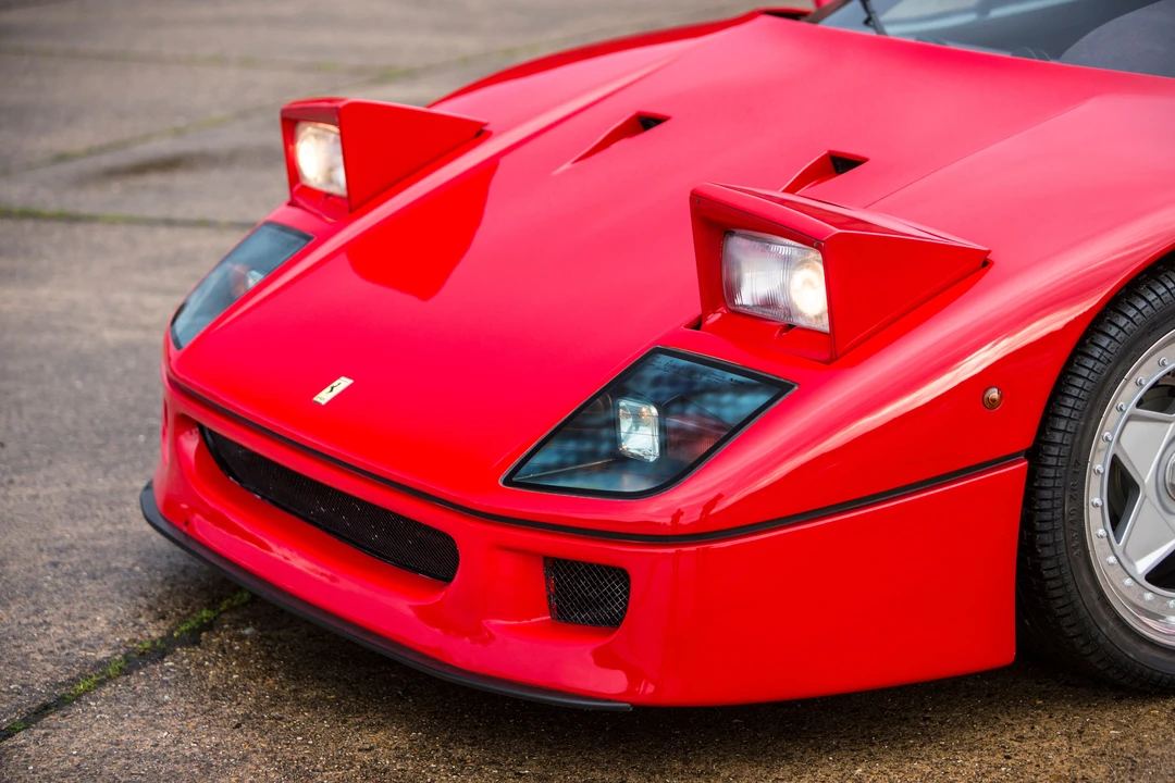 Ferrari F40 - Image 6 of 31