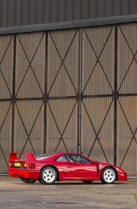 Ferrari F40 - Image 25 of 31