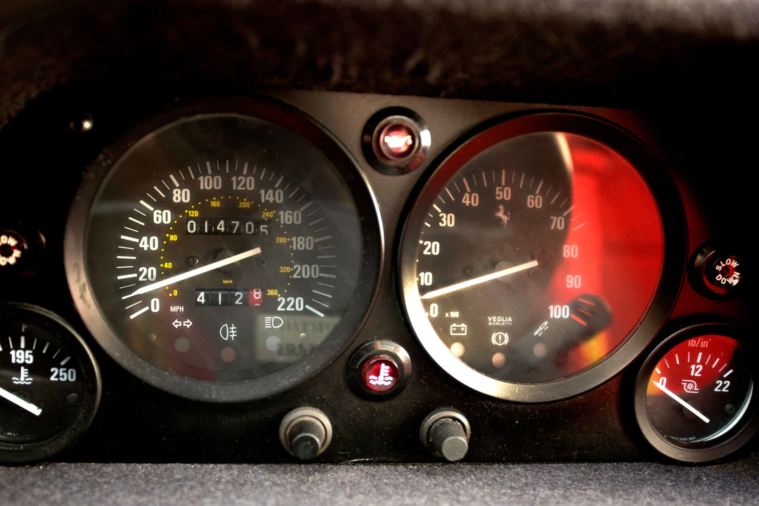 Ferrari F40 - Image 30 of 31