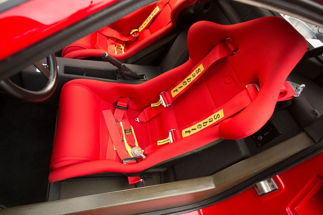 Ferrari F40 - Image 11 of 31