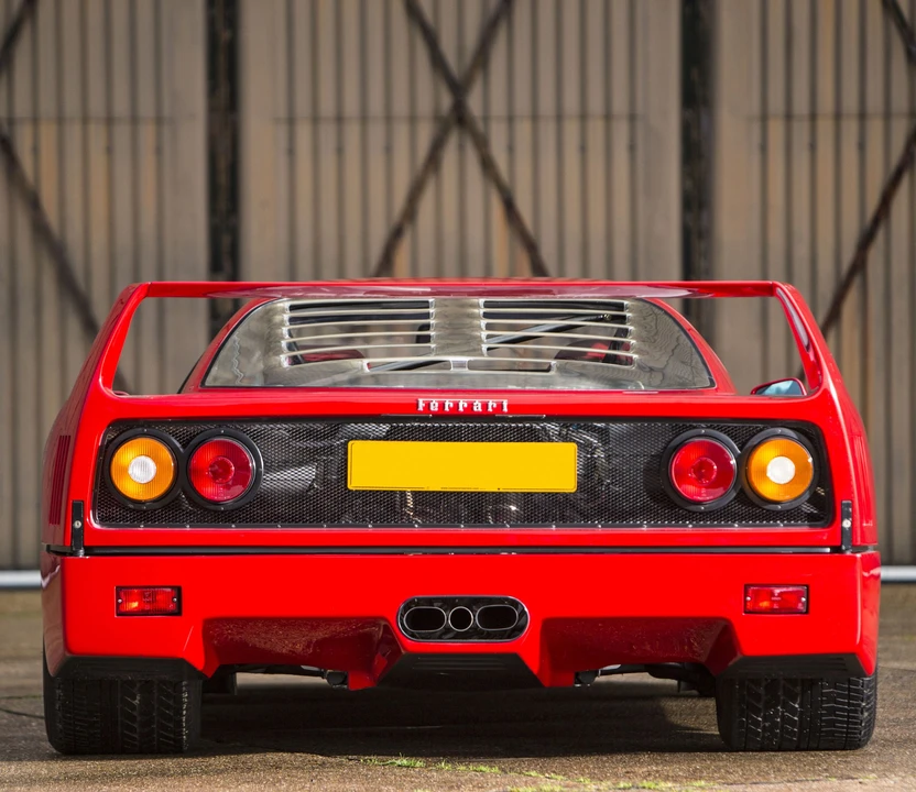 Ferrari F40 - Image 5 of 31