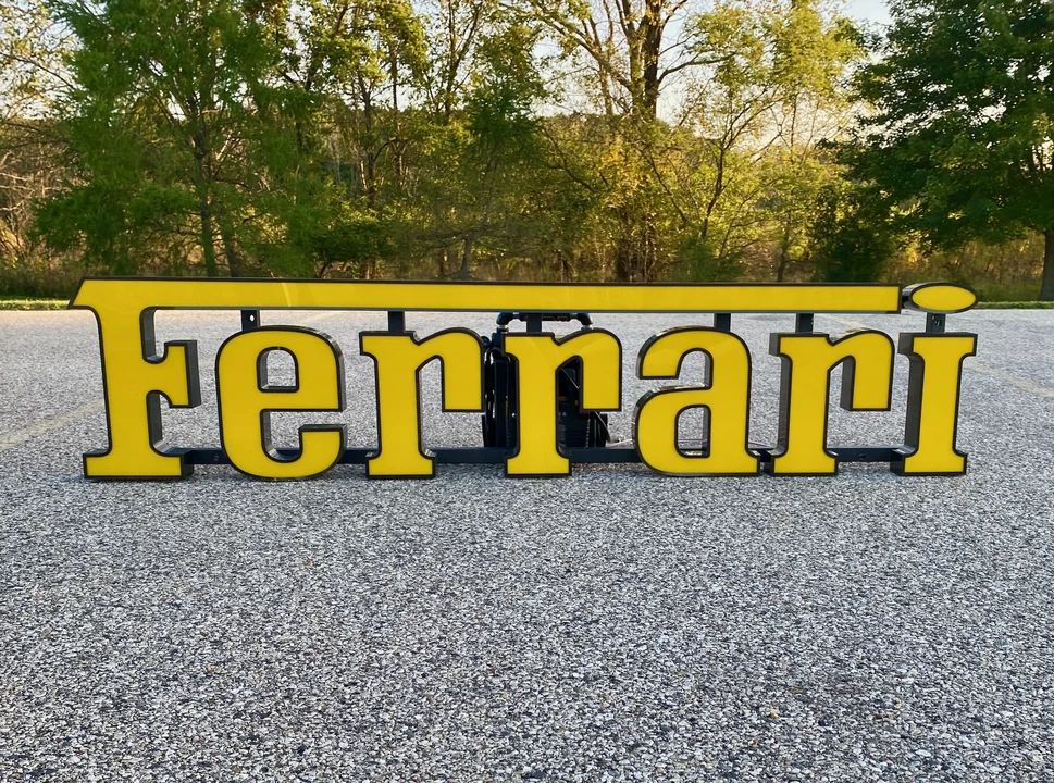 Ferrari - Image 7 of 7