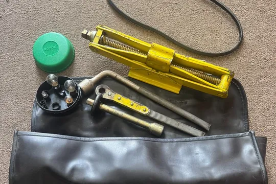 Ferrari 308 Jack Kit