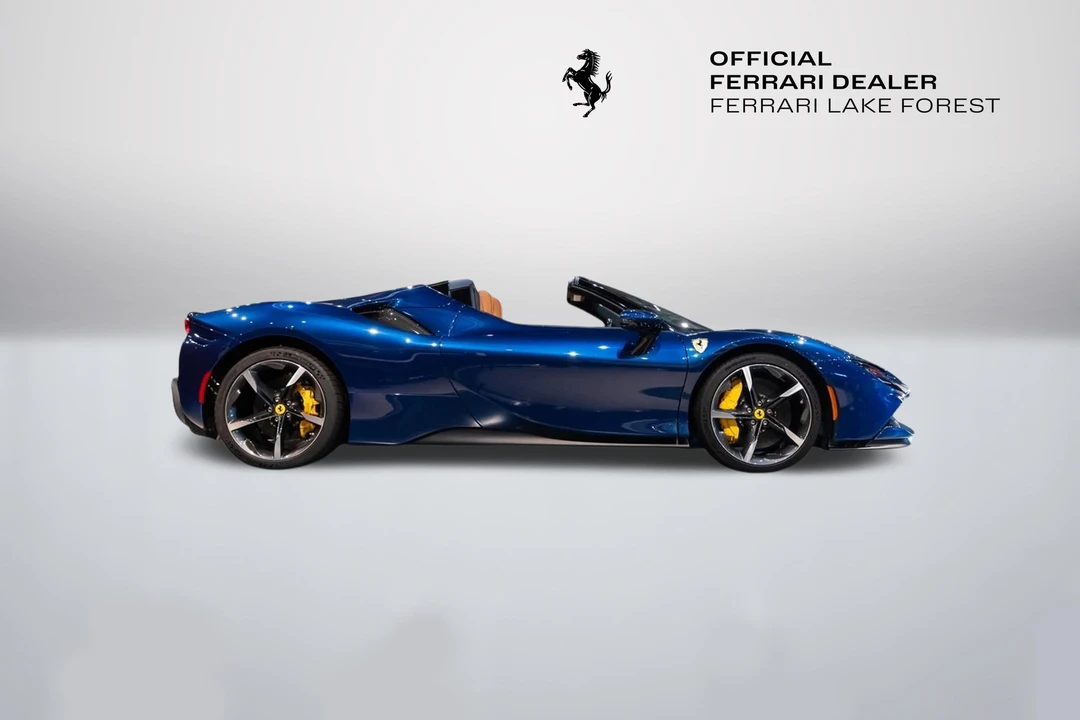 Ferrari SF90 Spider - Image 9 of 31