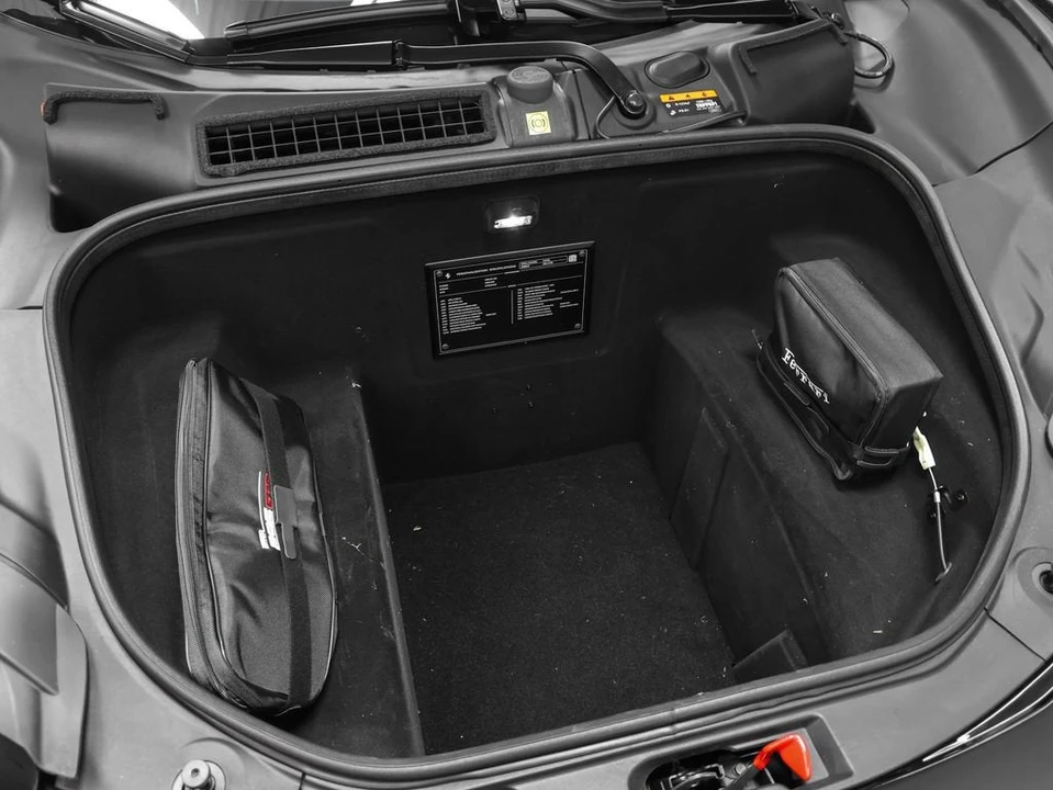 Ferrari 296 GTB - Image 16 of 31