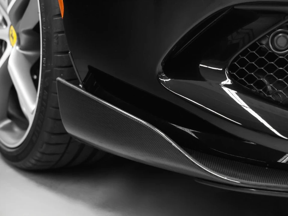Ferrari 296 GTB - Image 5 of 31
