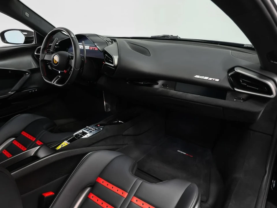 Ferrari 296 GTB - Image 27 of 31