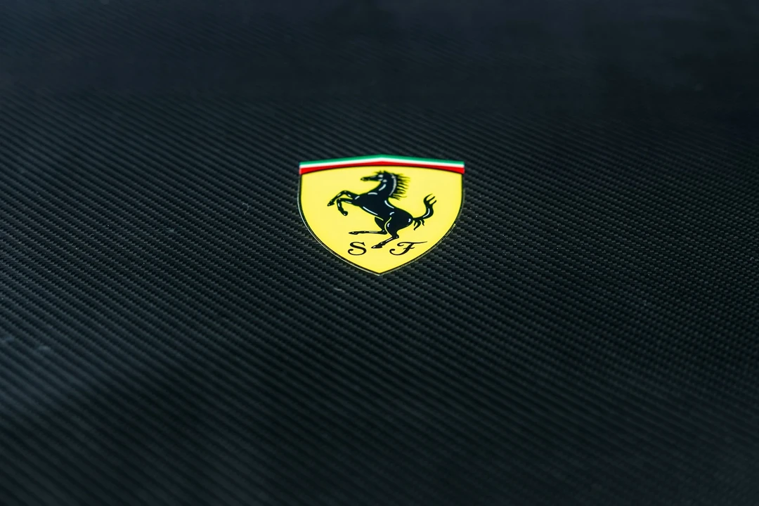 Ferrari - Image 5 of 21
