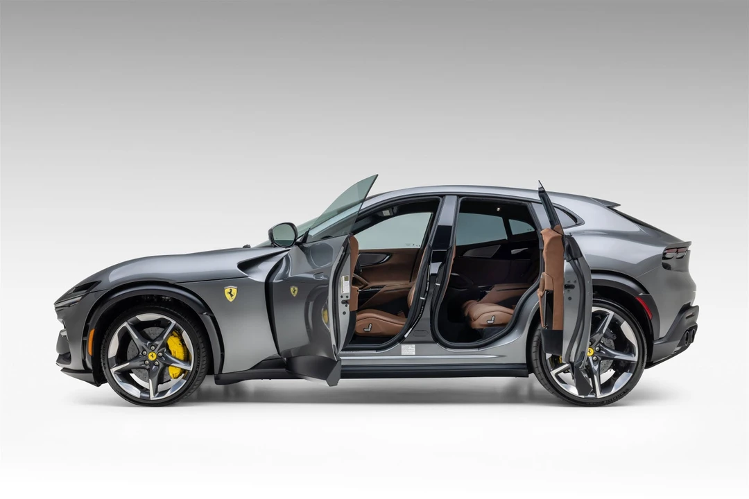 2023 Ferrari Purosangue - Image 5 of 6