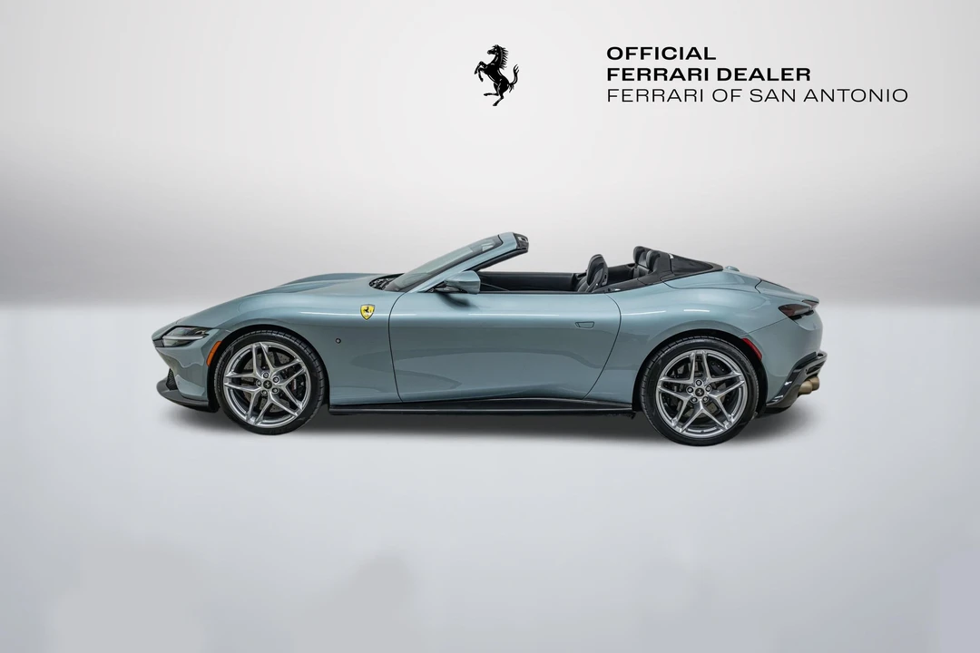 2024 Ferrari Roma Spider - Image 3 of 31