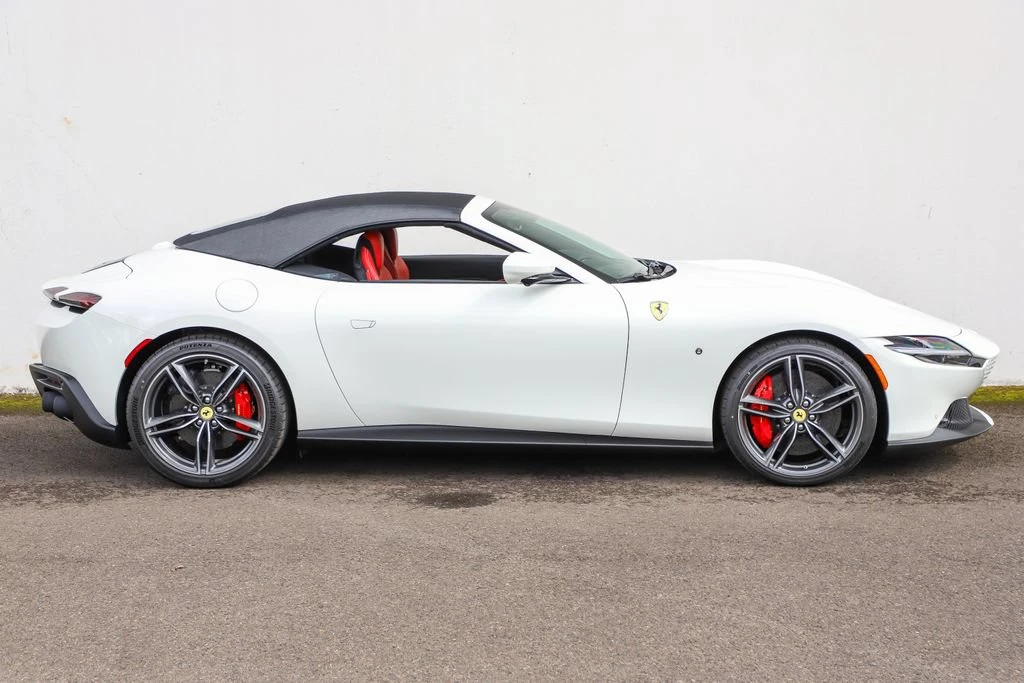 2026 Ferrari Roma - Image 27 of 31