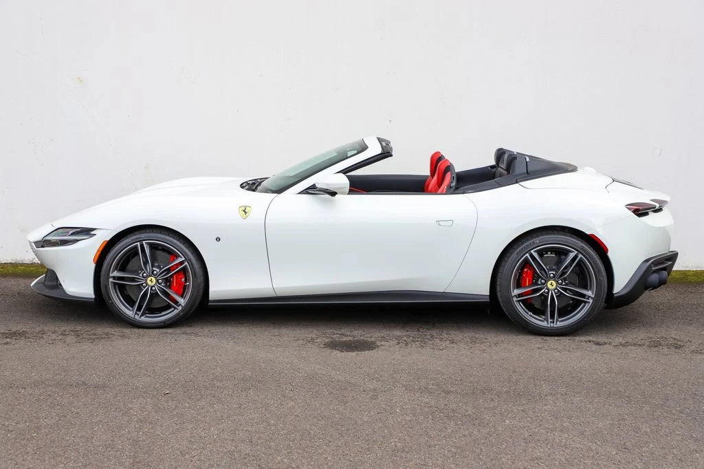 2026 Ferrari Roma - Image 11 of 31