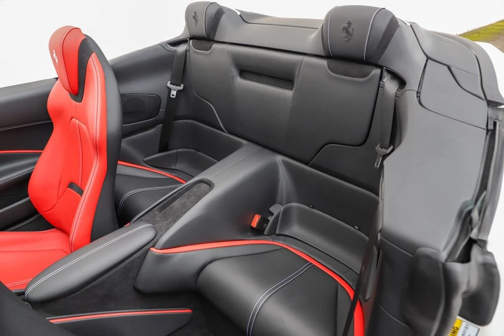 2026 Ferrari Roma - Image 30 of 31