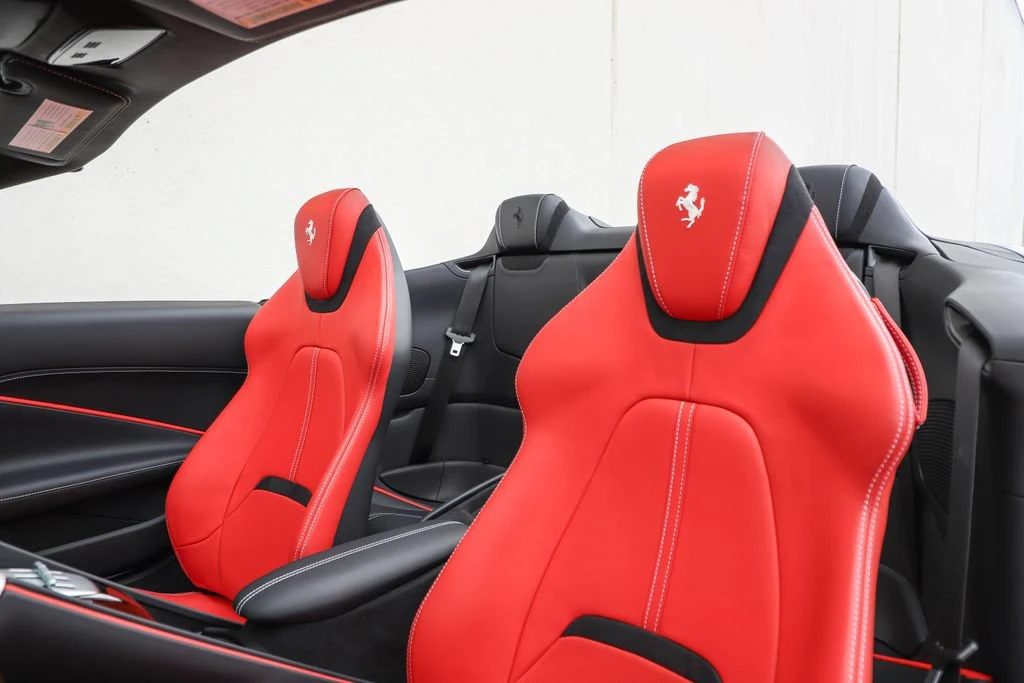 2026 Ferrari Roma - Image 4 of 31