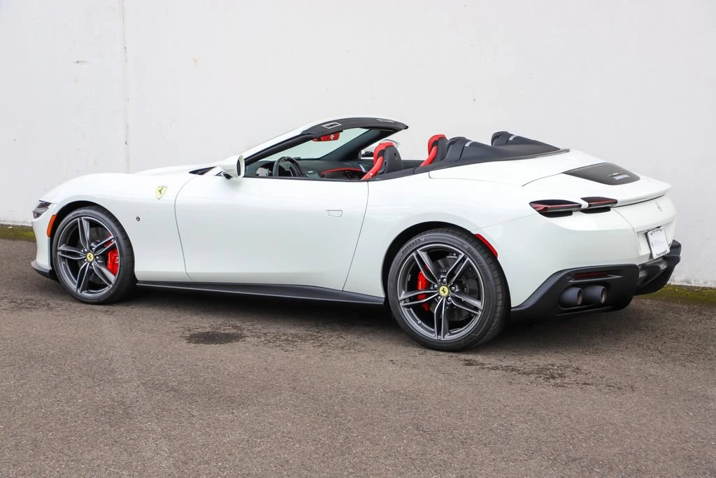 2026 Ferrari Roma - Image 9 of 31