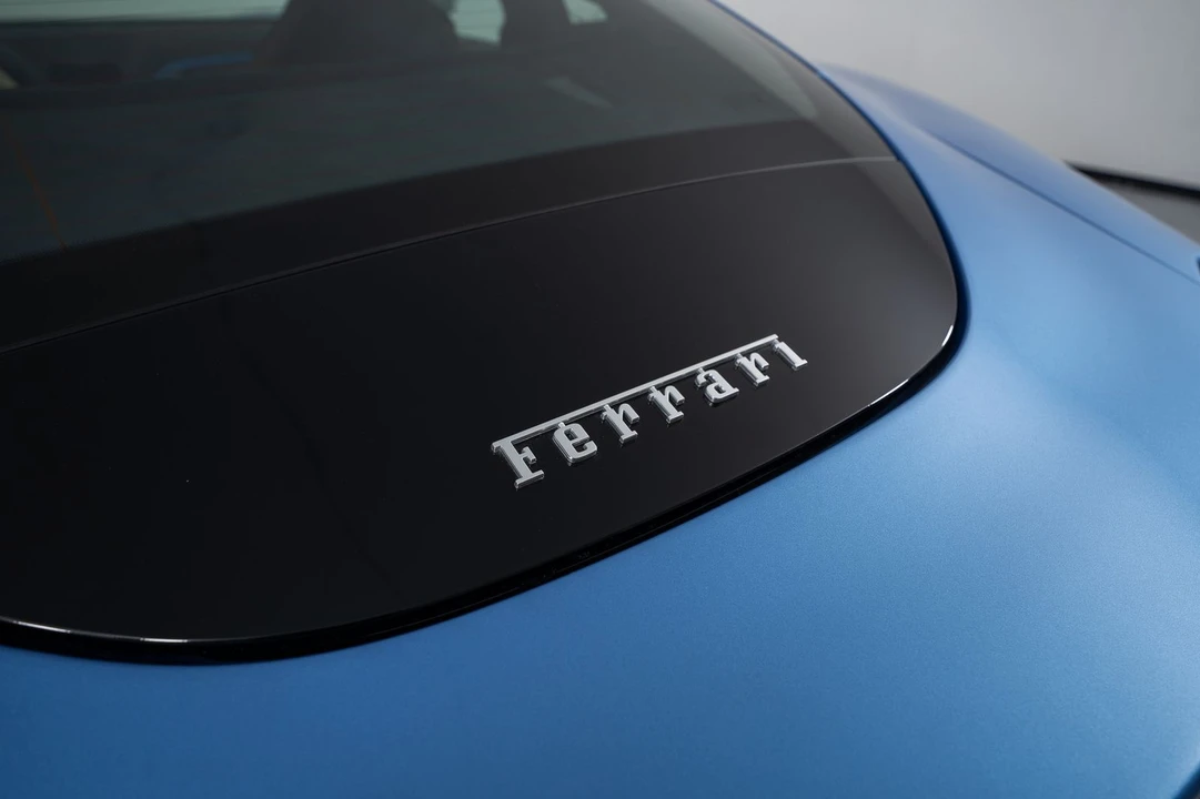 2023 Ferrari Roma - Image 28 of 31