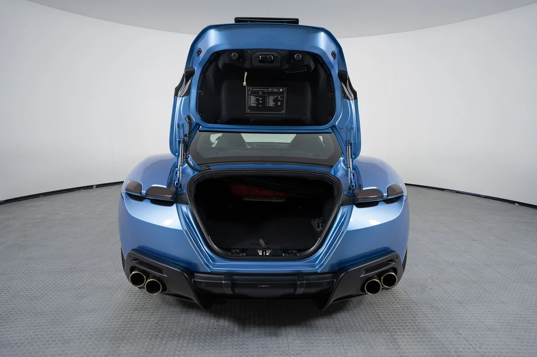 2023 Ferrari Roma - Image 27 of 31