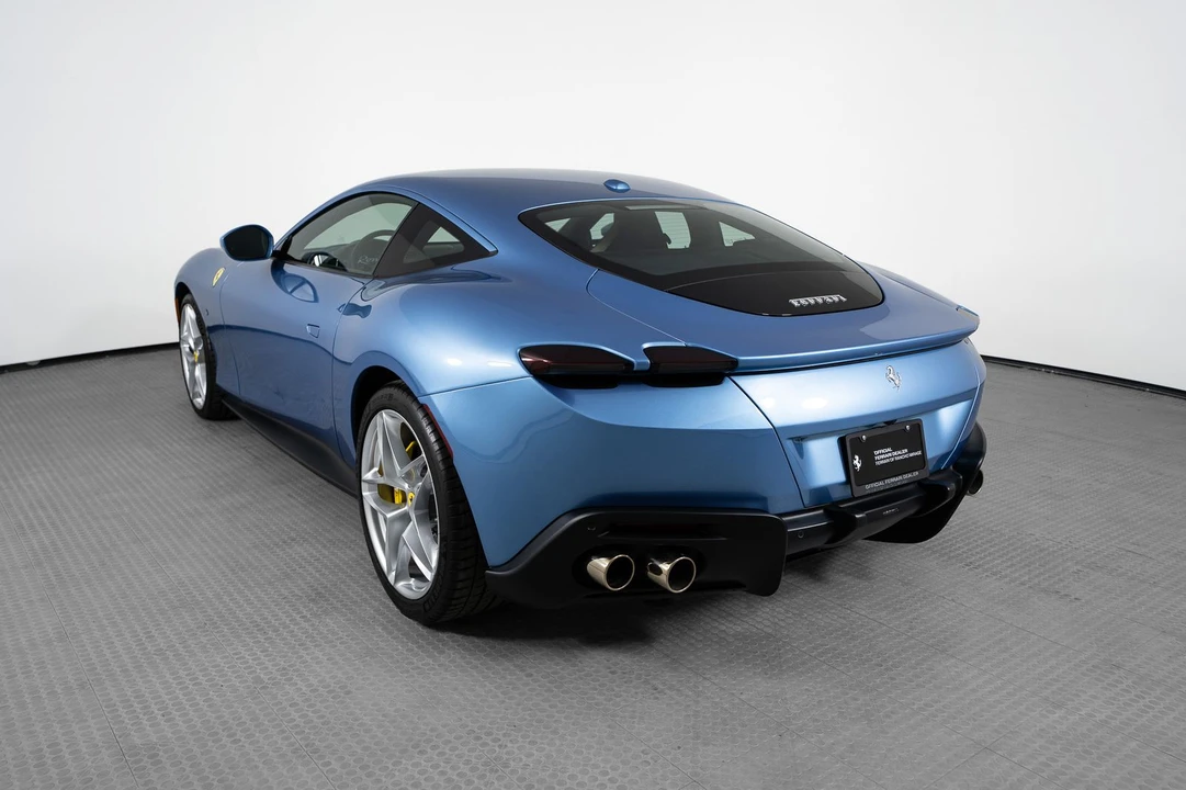 2023 Ferrari Roma - Image 3 of 31