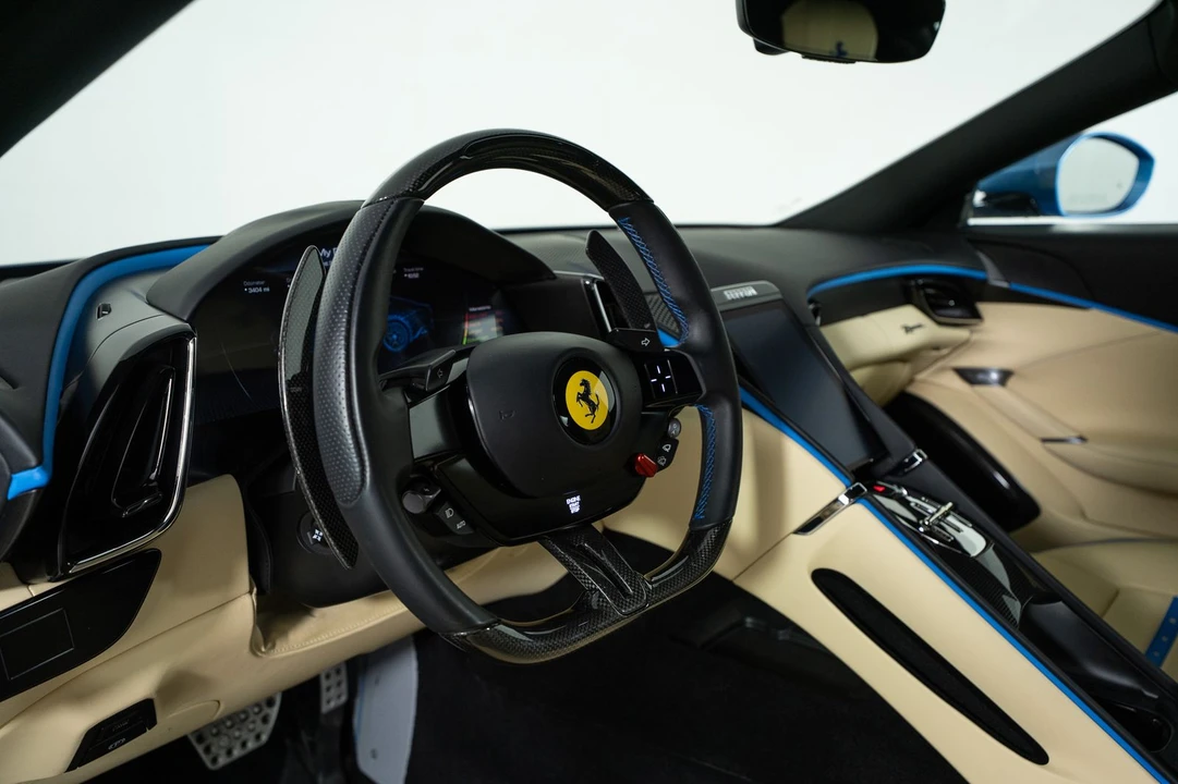 2023 Ferrari Roma - Image 15 of 31