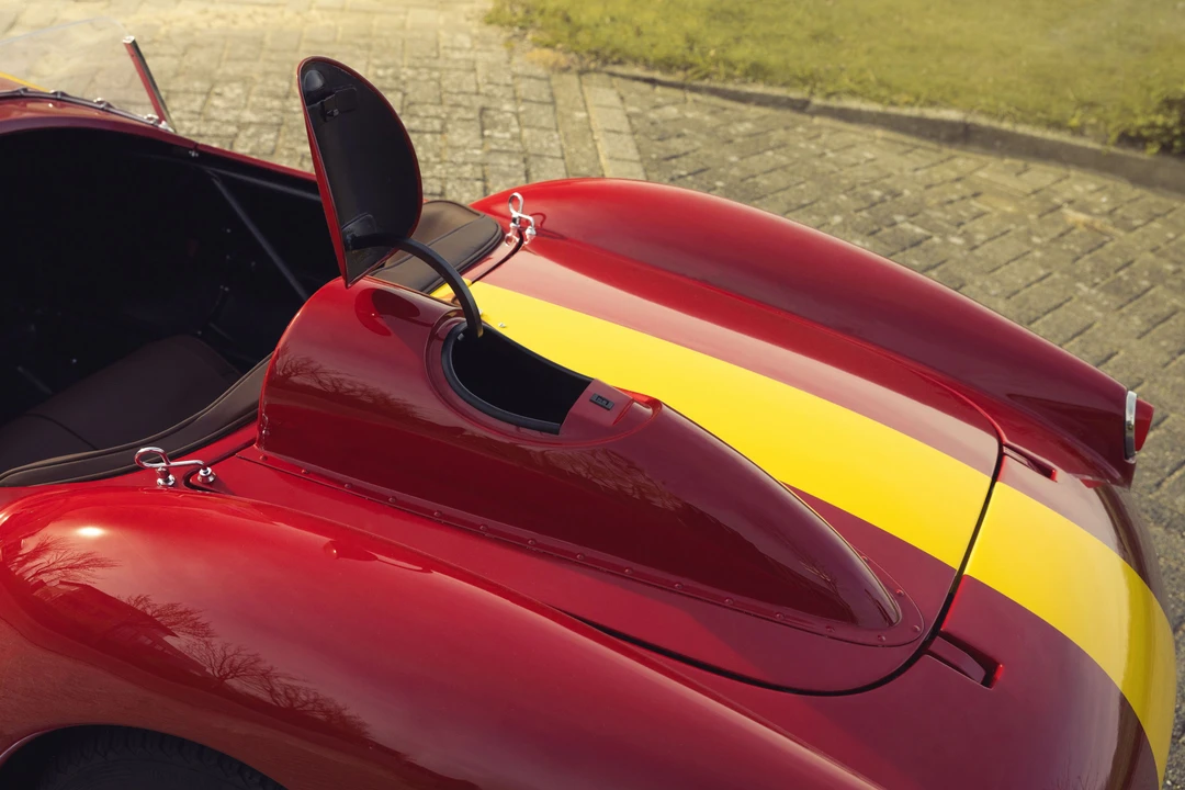 Ferrari Replica - Image 31 of 31