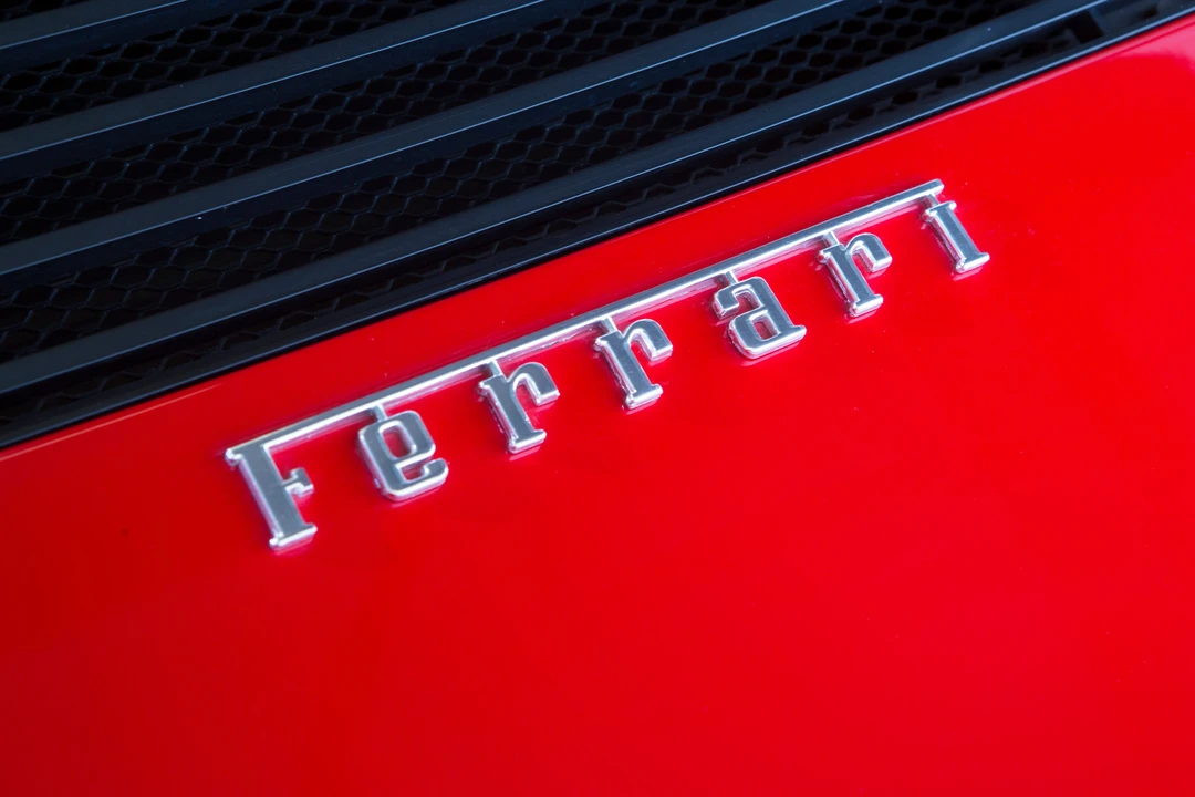 Ferrari Testarossa - Image 21 of 24