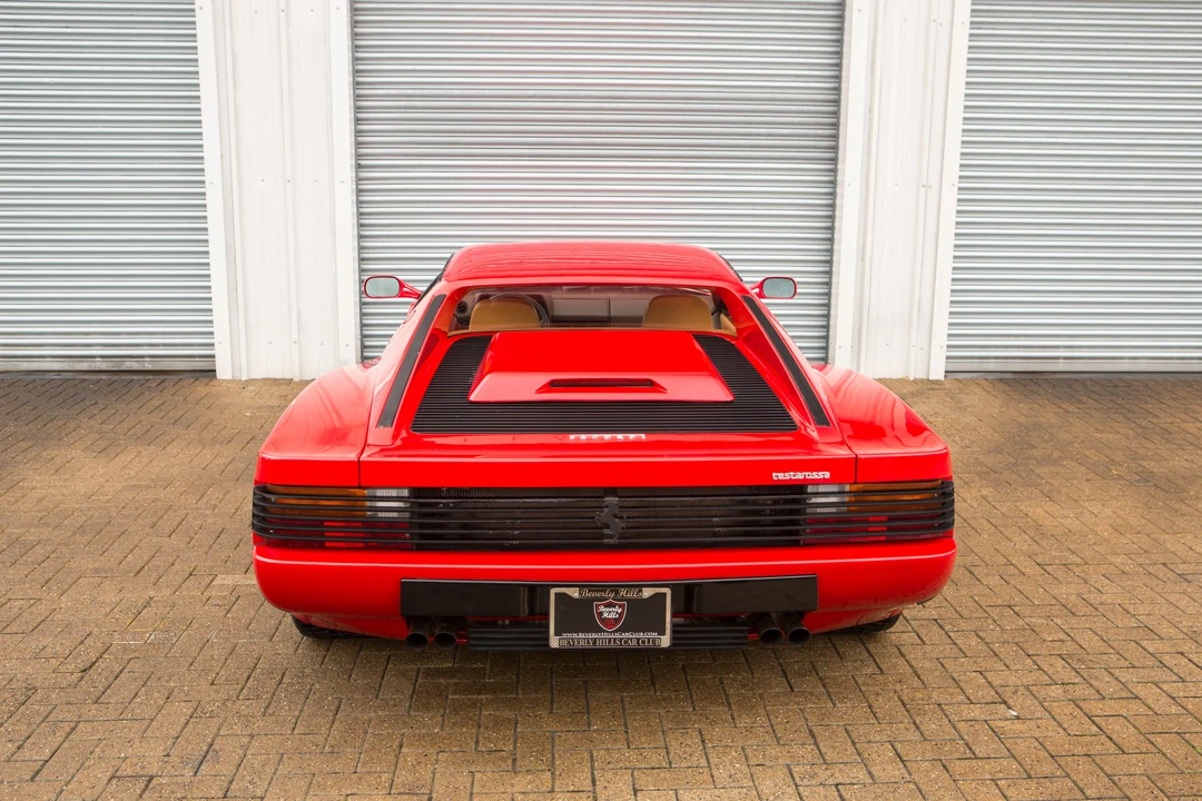 Ferrari Testarossa - Image 6 of 24