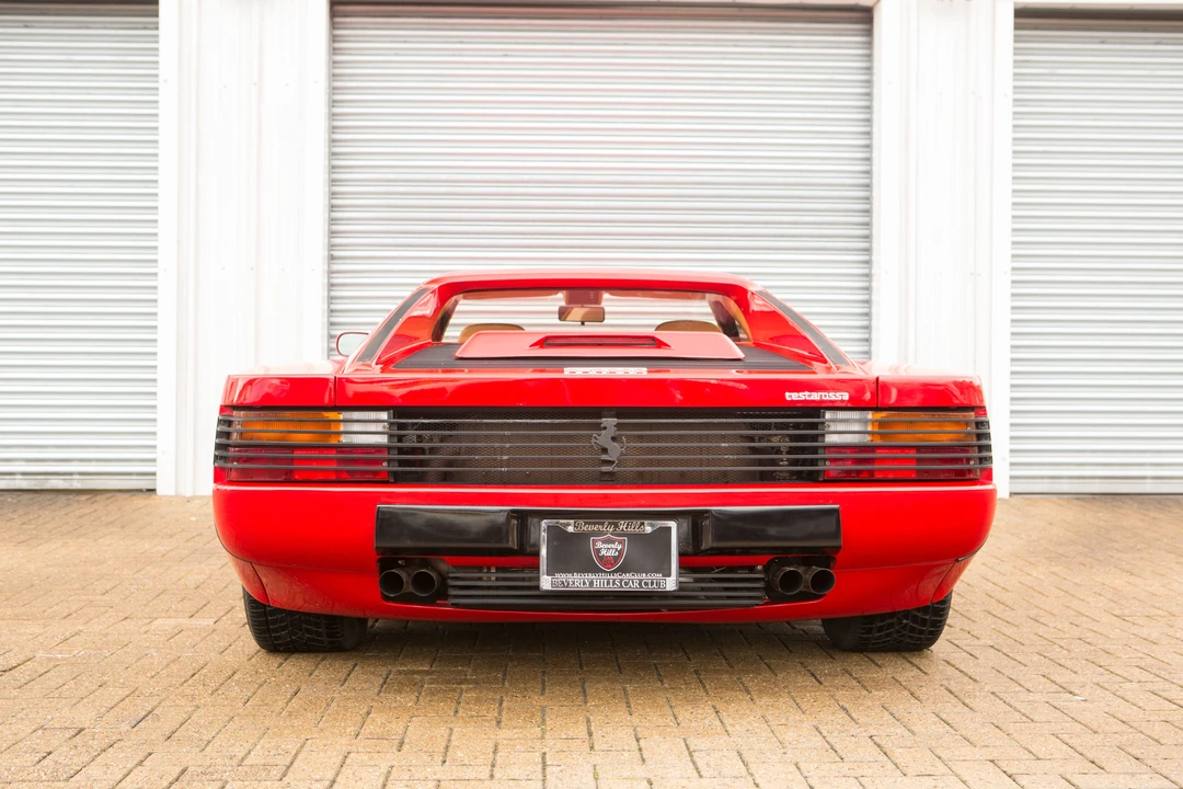 Ferrari Testarossa - Image 5 of 24