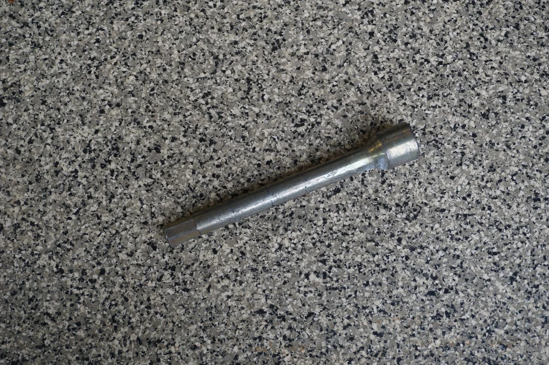 Parts & Memorabilia Tools - Image 19 of 31