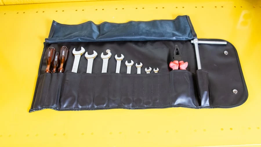 Parts & Memorabilia Tools - Image 4 of 4