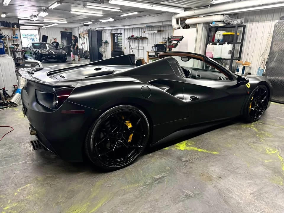 2017 Ferrari 488 Spider - Image 5 of 7