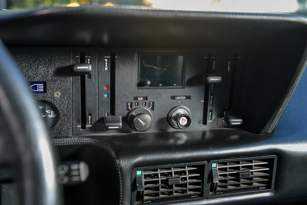 1981 BMW M1 - Image 29 of 31