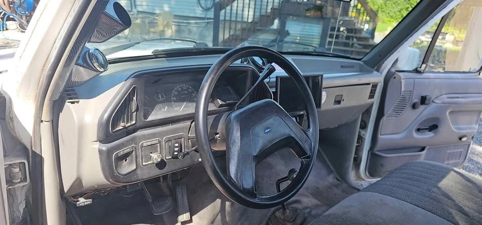 1987 Ford F-Series 8th Gen - Image 2 of 10